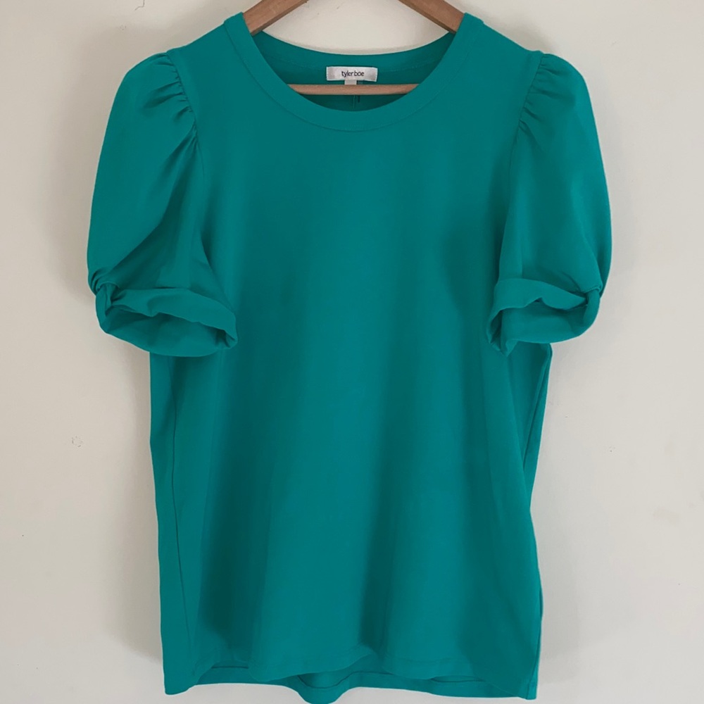 Tyler Boe Kari cotton spandex puff sleeve tee in Parakeet green Sz M